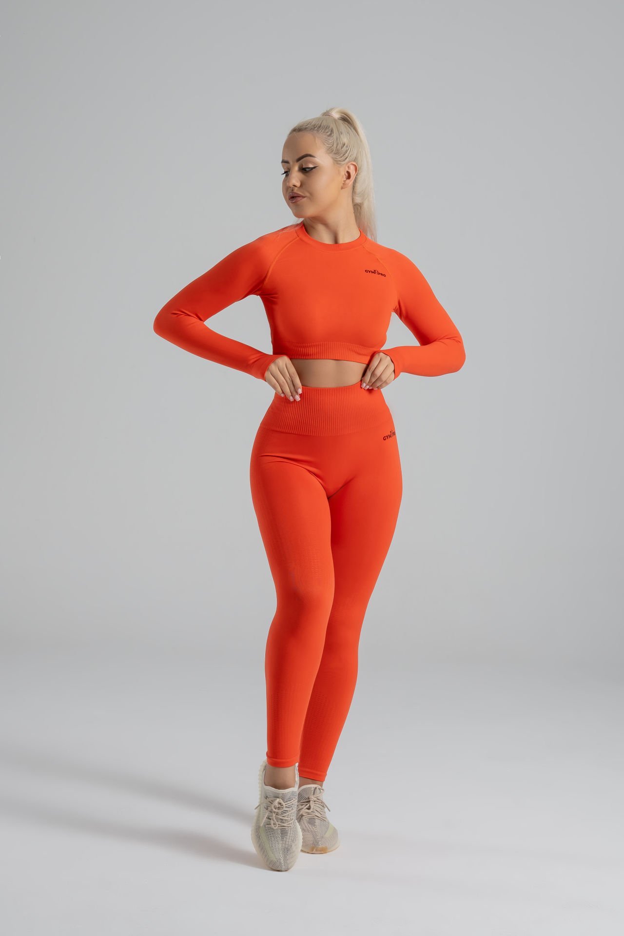 Dikişsiz Toparlayıcı Turuncu Uzun Kollu İkili Takım